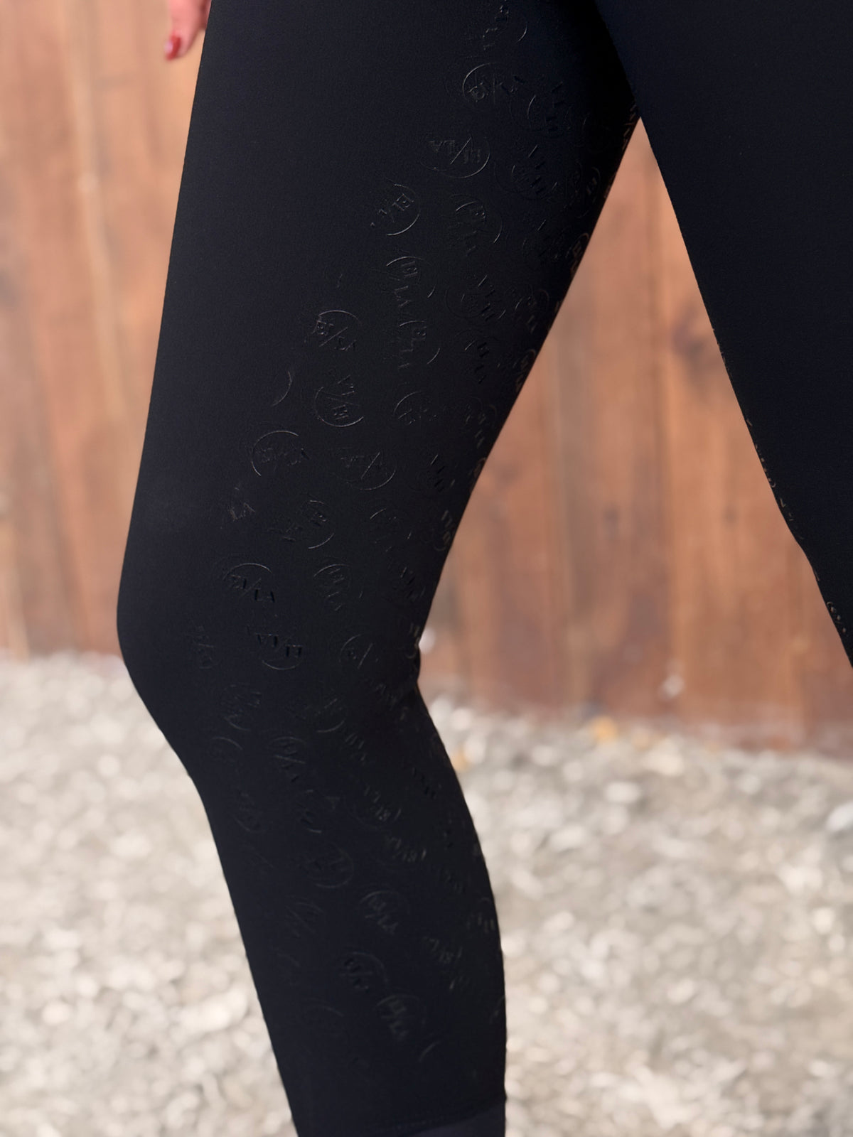 EILA Signature Breeches - Coal Fullgrip