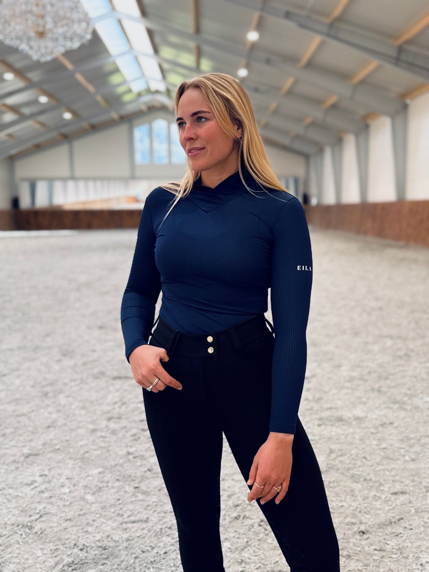 EILA Breezie - Navy