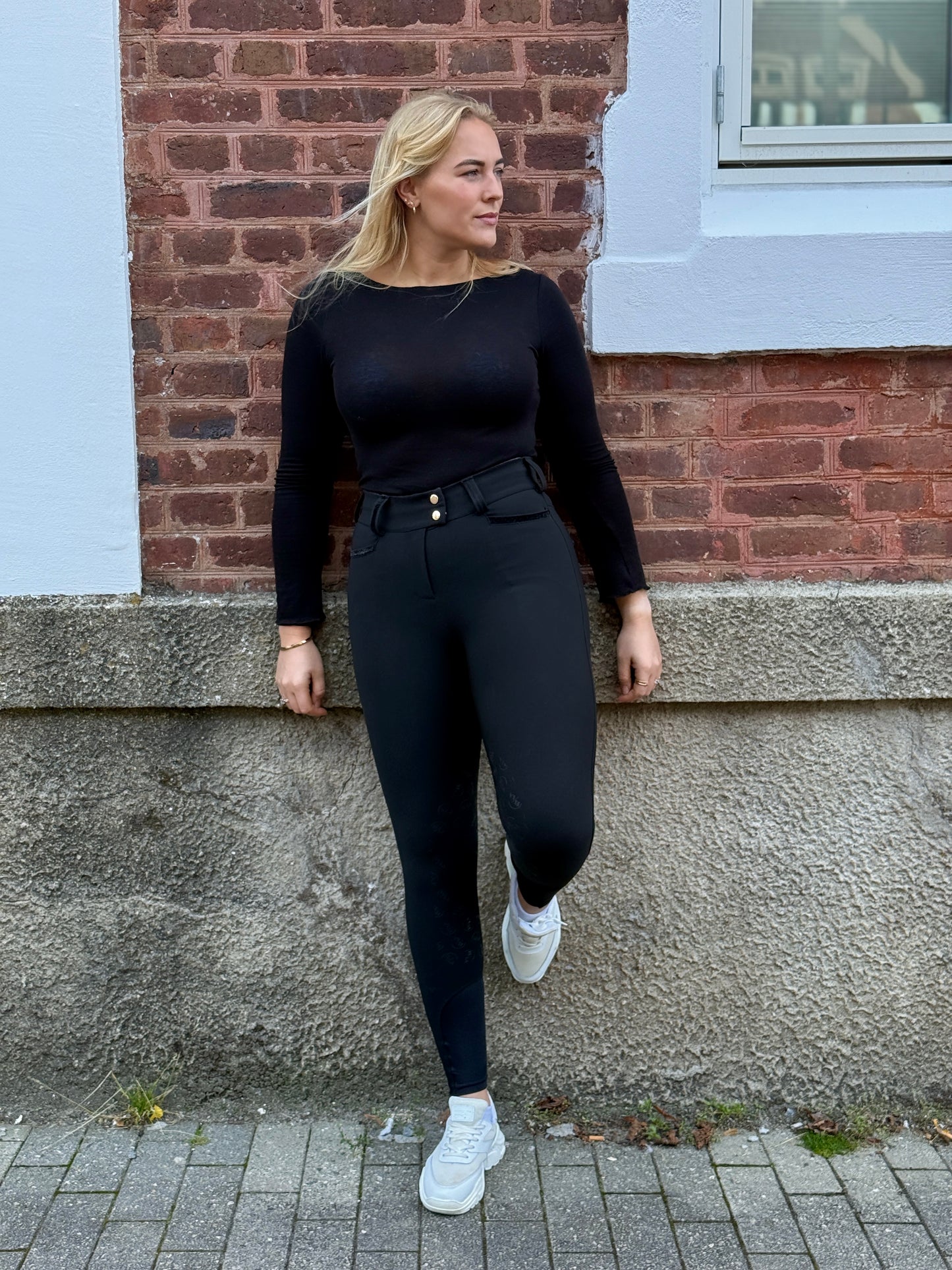 EILA Signature Breeches - Coal